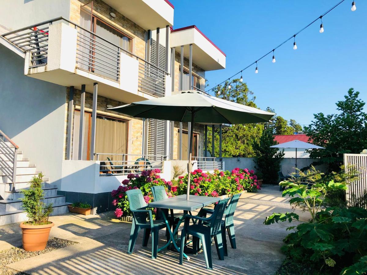 Apollo Plus Cottages Ureki Kültér fotó