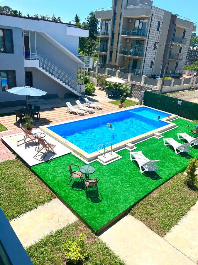 Apollo Plus Cottages Ureki Kültér fotó