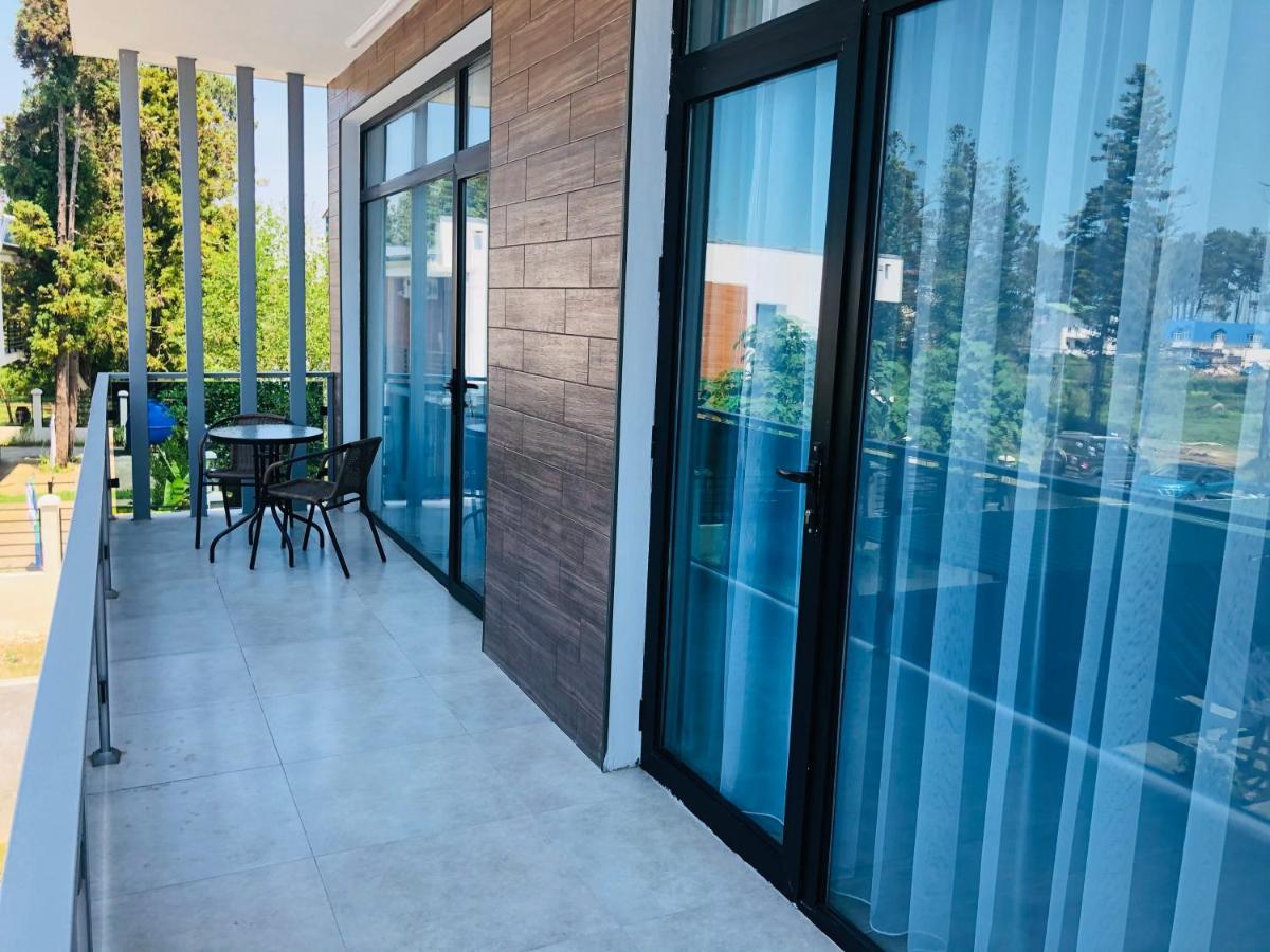 Apollo Plus Cottages Ureki Kültér fotó