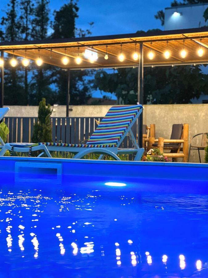 Apollo Plus Cottages Ureki Kültér fotó