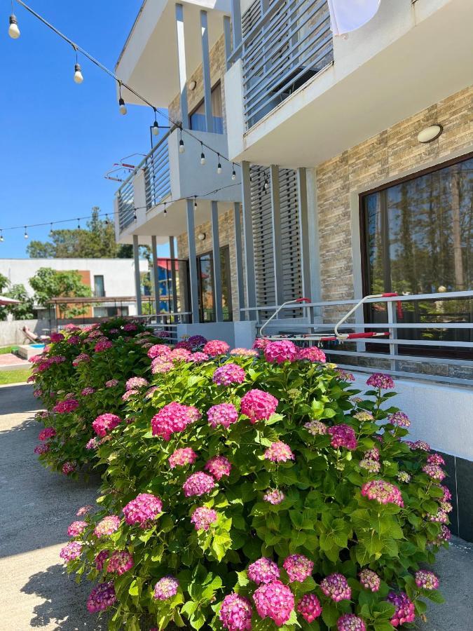 Apollo Plus Cottages Ureki Kültér fotó
